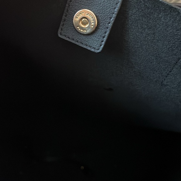 Saint Laurent Tote (Black) - Picture 3 of 11